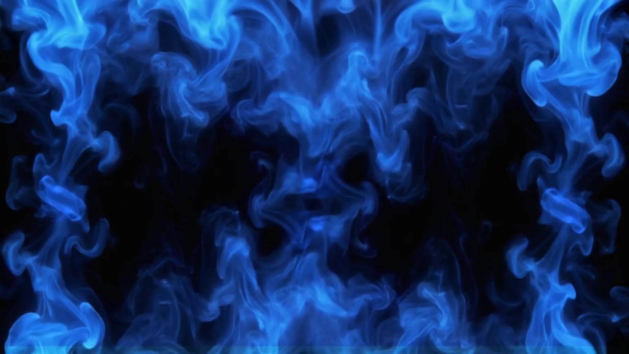 Fiamme di fuoco blu astratte che si innalzano su sfondo nero