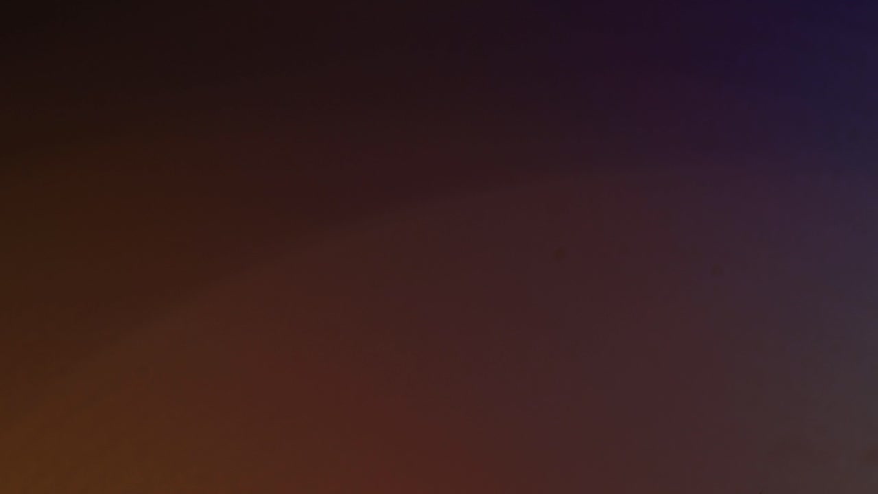 fugas de luz imágenes de 4k para diferentes eventos y proyectos. transición de destello de la lente superposiciones de bokeh de flash