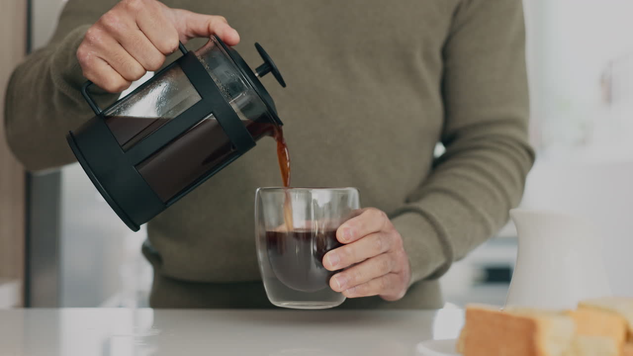 café prensado francés, desayuno