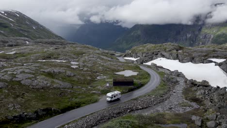 挪威山地公路的空中拍攝 拍攝於dji air 2s _ geiranger _ trollstiegen