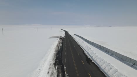 Schneebedeckte,-Geräumte-Autobahn