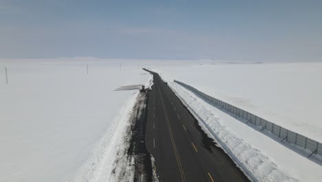 carretera de limpieza de nieve