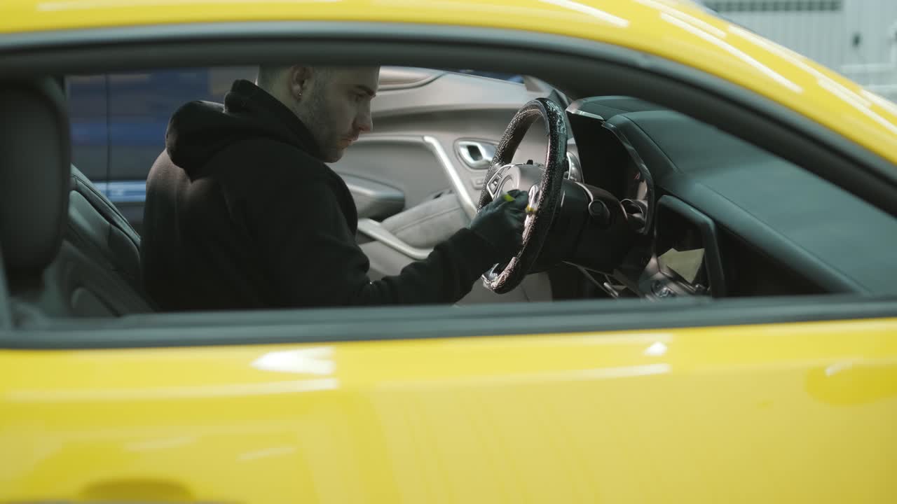 Professional Car Detailing – Washing, Ceramic Coating, and Interior Cleaning