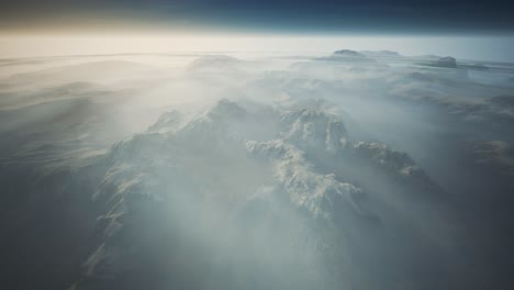 cordillera de los alpes disparo aéreo volando