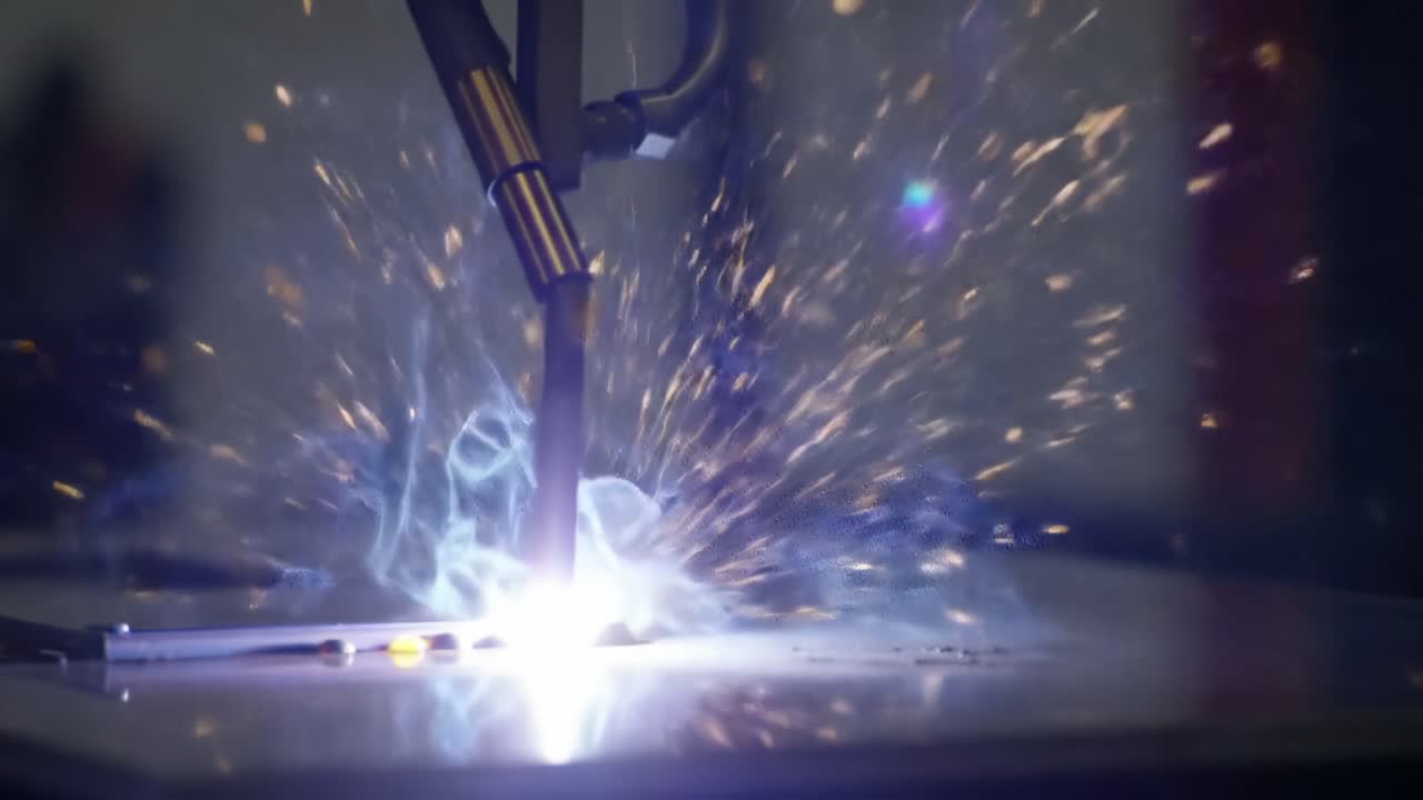 Dynamic Welding Process Captured in Action: A Visual Exploration of Sparks and Light During Metal Fabrication and Joining Techniques