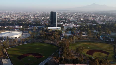 Vista-Aerea-De-La-Zona-Universitaria-De-Buap