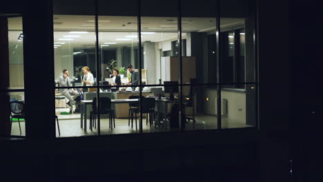 night office workers