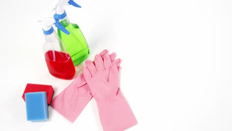 Cleaning-sponge,-glove-and-spray-bottle