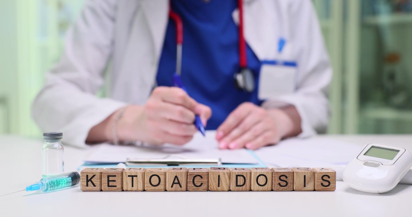 Lääketieteellisten visualisointitekniikoiden tutkiminen diabeettisen ketoasidoosin hoidossa ja tutkimuksessa.