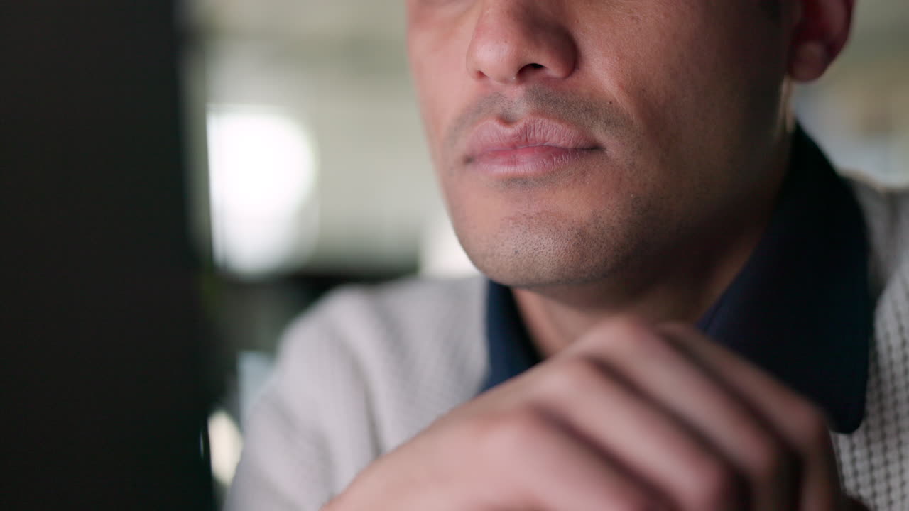 笑顔の男のクローズアップ