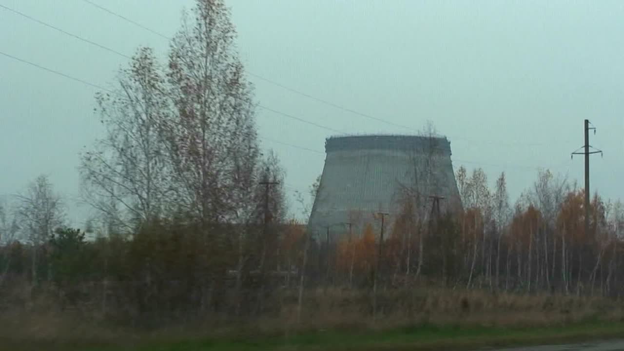las ruinas abandonadas de la central nuclear de chernobyl 1