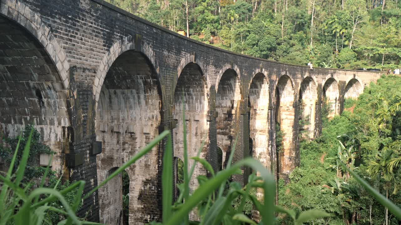 The Nine Arch Bridge, also known as the "Bridge in the Sky," is a historic stone viaduct located near Ella in Sri Lanka’s central highlands.