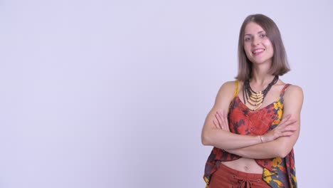 joven feliz y hermosa mujer hipster