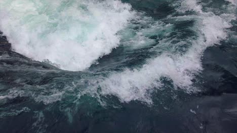 Mountain-river-water-with-slow-motion-closeup