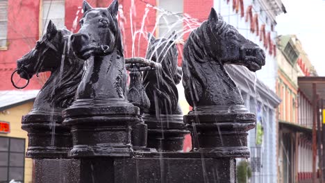 horse head fountains in selma alabama 1