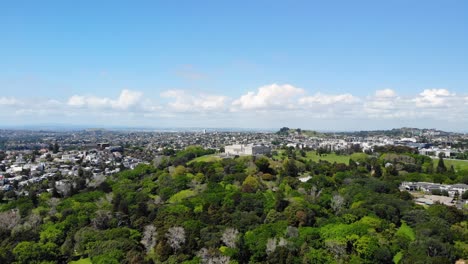 auckland war memorial museum in auckland domain park