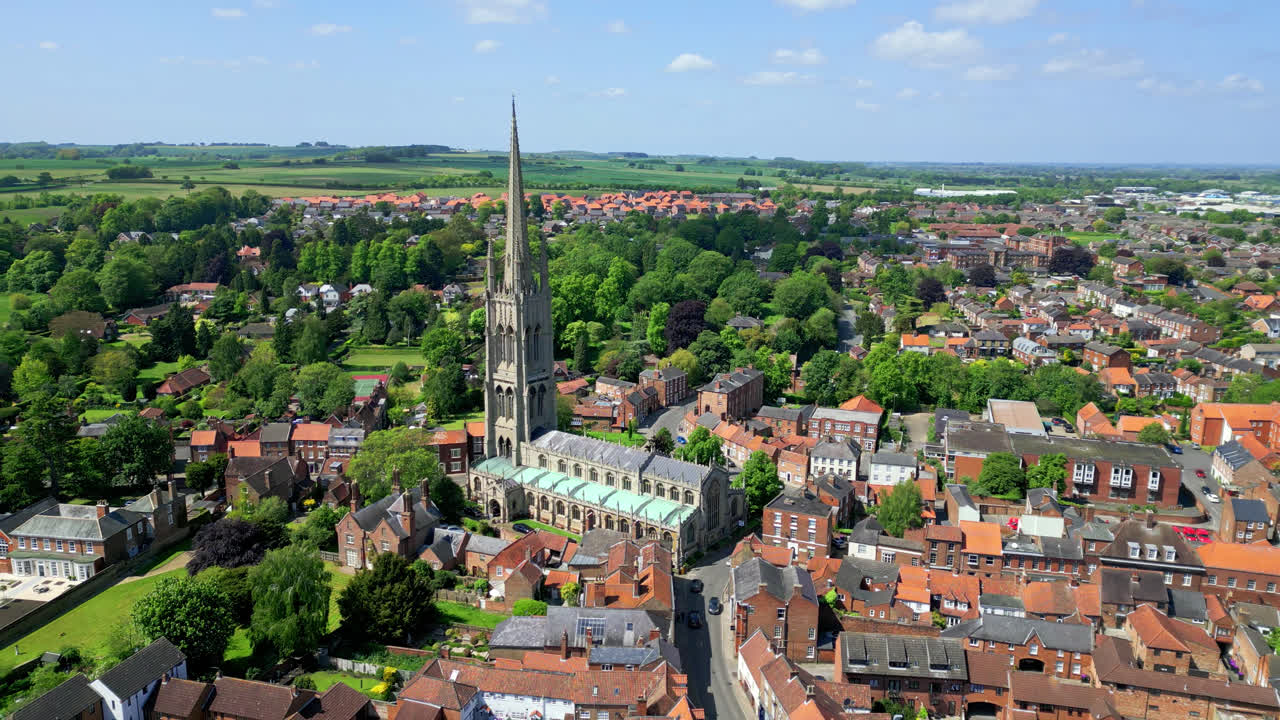 위에서 링컨셔의 중세 루트를 발견하십시오.