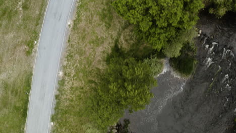 Wanderweg-Im-Naturschutzgebiet-Der-Insel-Soto-Neben-Dem-Fluss-Tormes-In-Salamanca,-Spanien