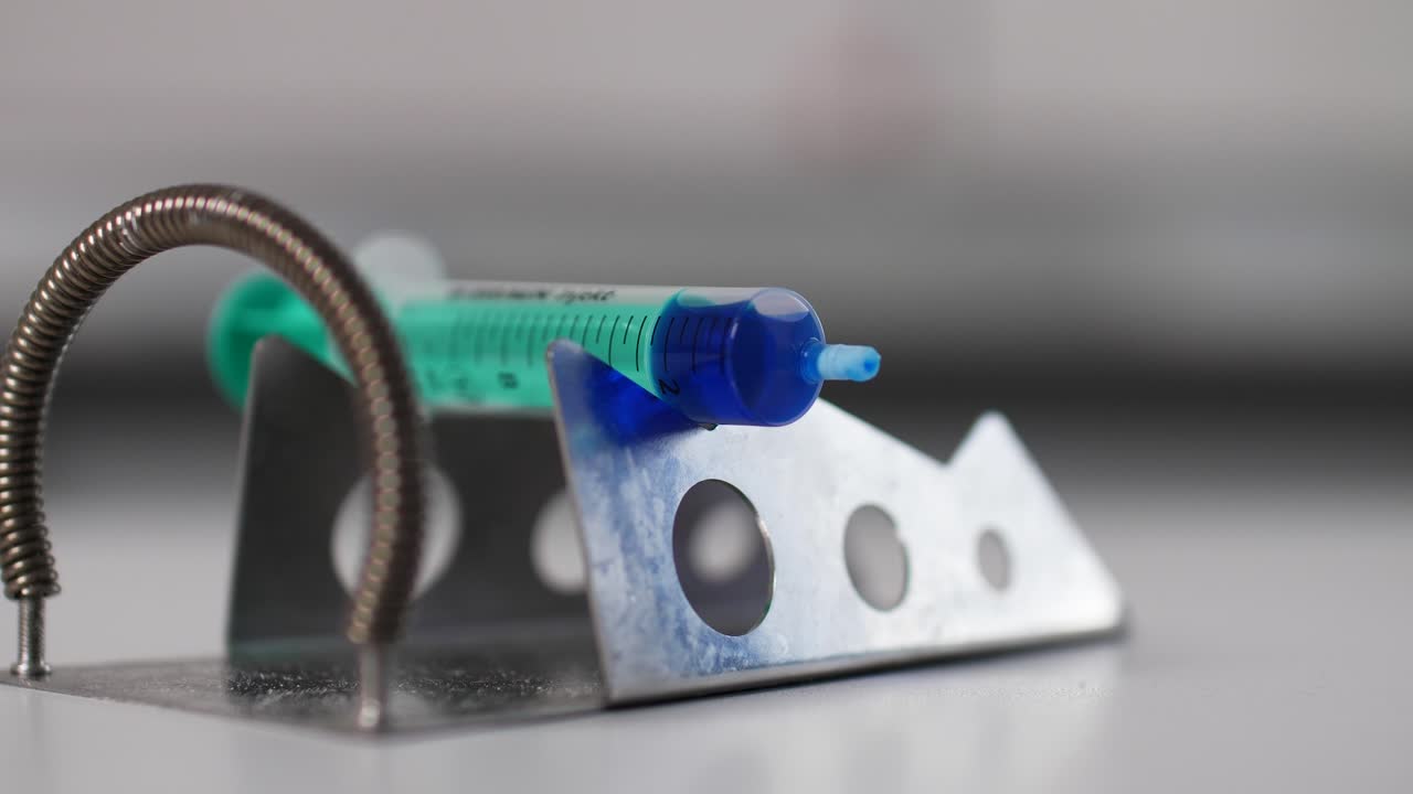 소지기 에 있는 주사기 - 약국 의 내용물 - 노동