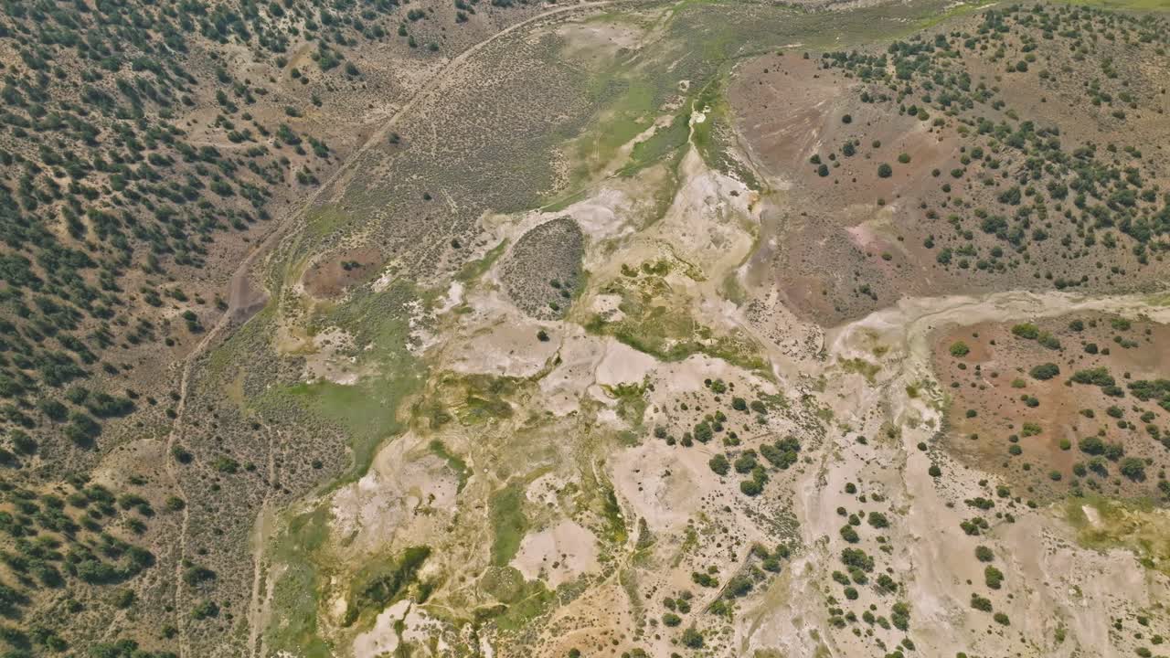 Travertine natural wall leading to Travertine Hot Springs