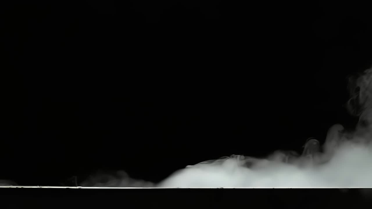 검은색 배경에 대한 증기 연기 효과와 충돌