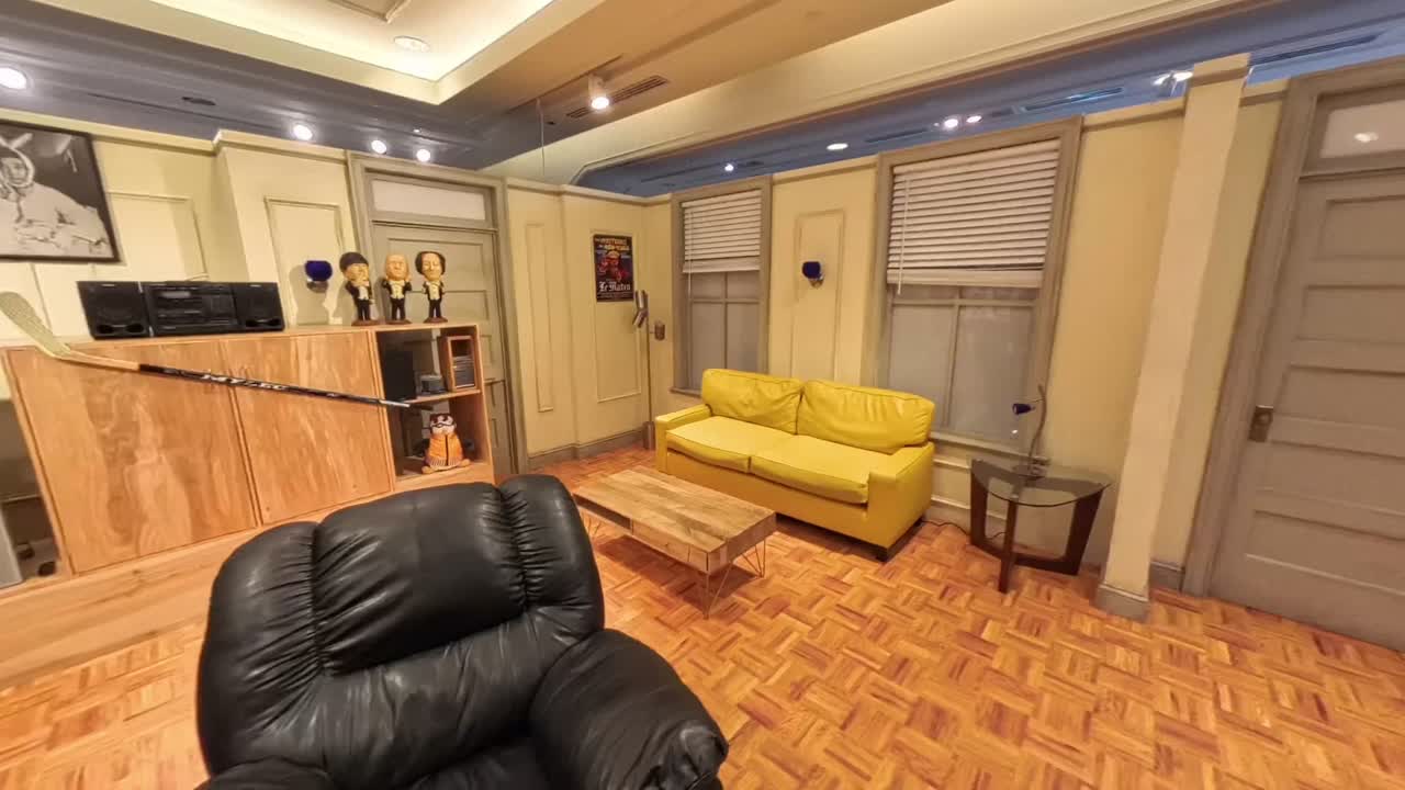 친구들의 아파트 복제품