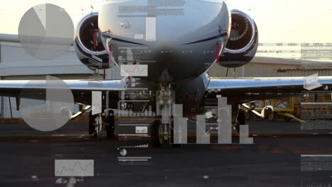 animación de las cartas que procesan datos sobre aviones a reacción en la pista