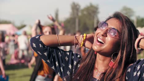 Asian-woman-dancing-at-the-festival