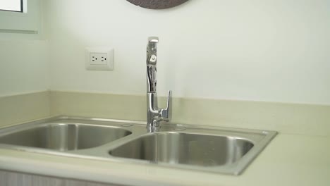 white-kitchen-sink-with-two-sinks