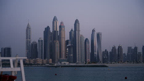 dubai skyline at dusk