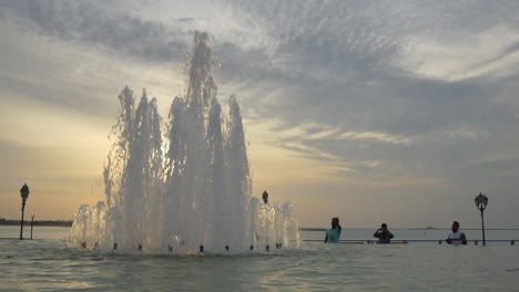 sunset abu dhabi marina fountain panorama 4k united arab emirates