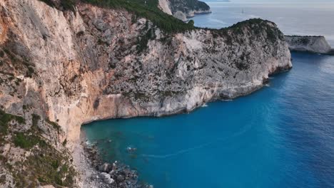 increíble vista cinematográfica de lefkada en 4k