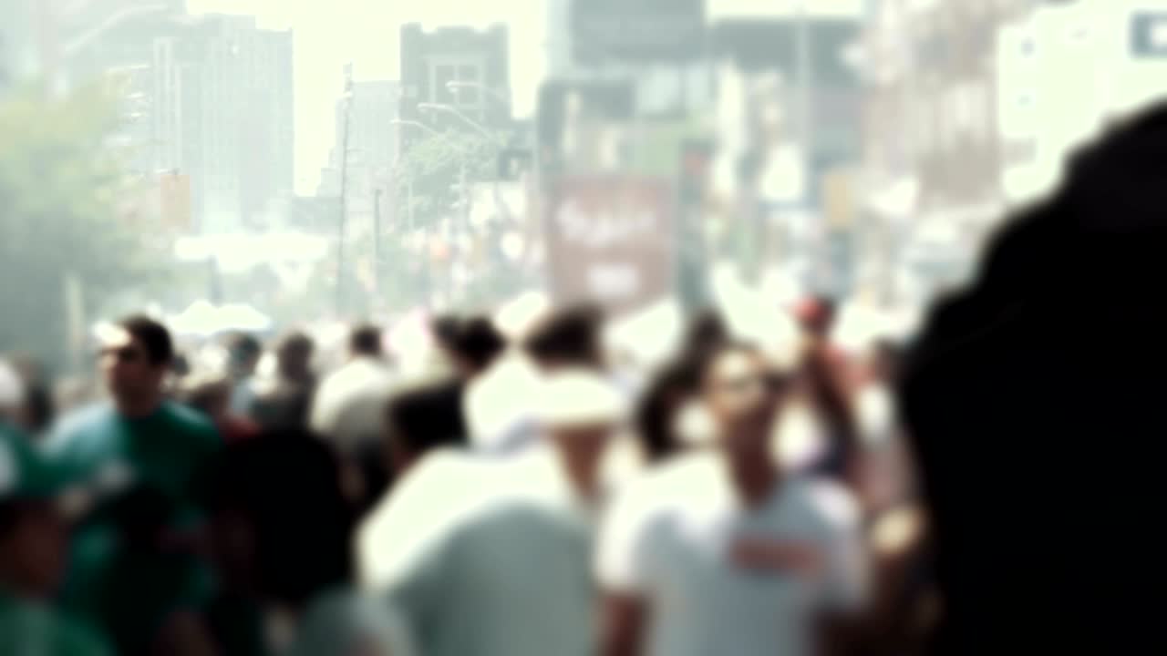 큰 익명의 군중