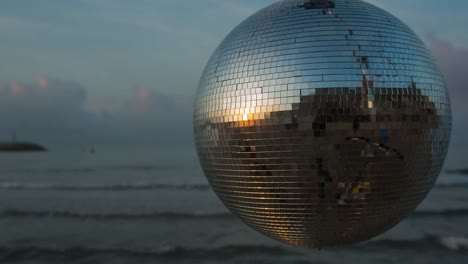 Beach-Discoball1