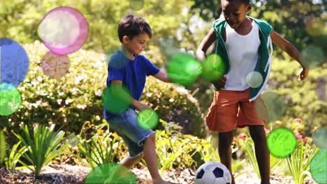 Puntos-De-Luz-De-Colores-En-Movimiento-Con-Niños-Corriendo