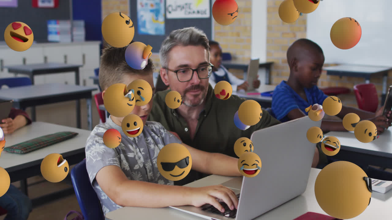 Animation von Emoji-Symbolen über verschiedenen Schulkindern mit einem männlichen Lehrer, der einen Laptop benutzt