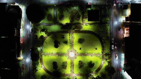 Luftdrohnenbilder-Hyperlapse-Park-La-Fortuna,-Alajuela,-Costa-Rica