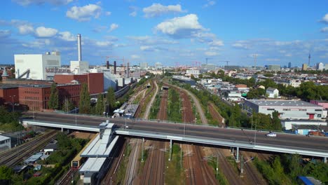 Puente-Estación-Tren-Vías-Del-Ferrocarril-Suburbano