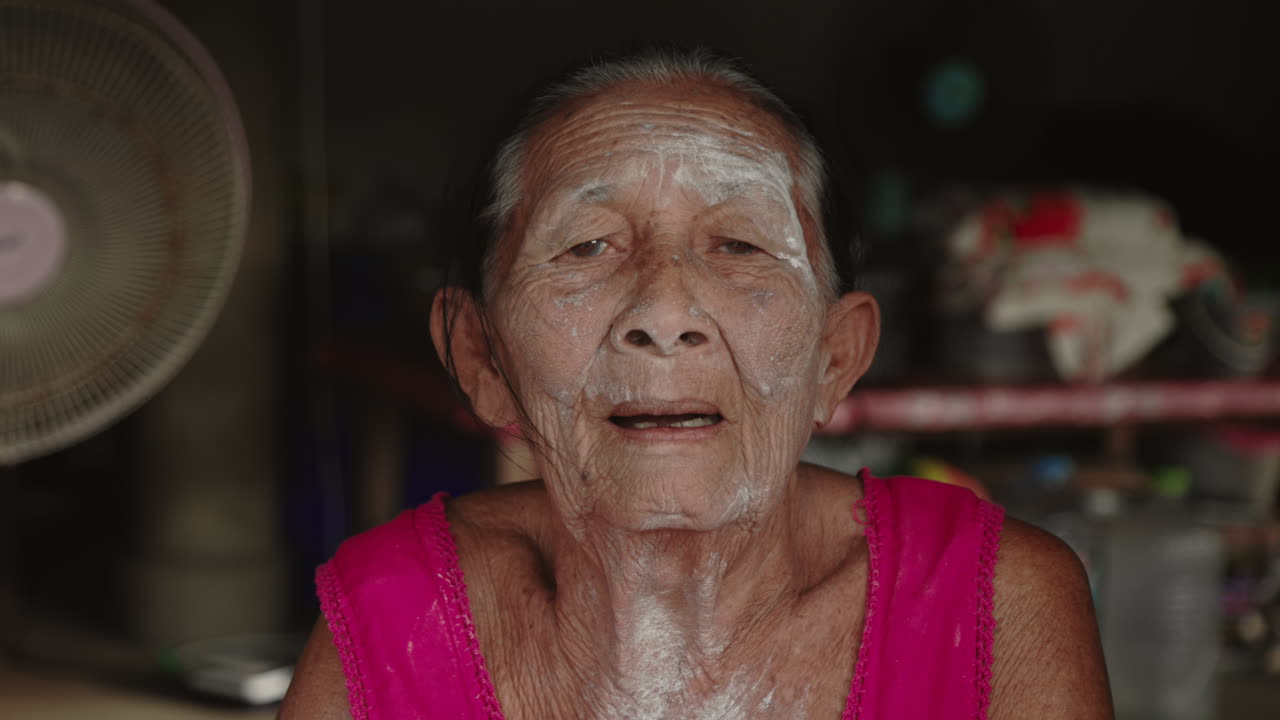 Retrato de una mujer anciana