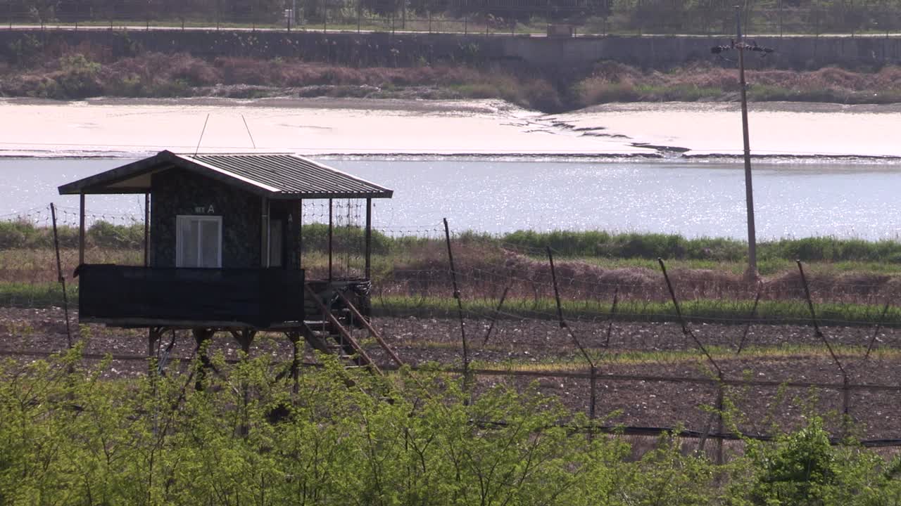 북한 국경의 초소 비무장지대 임진각 남북한 국경의 초소
