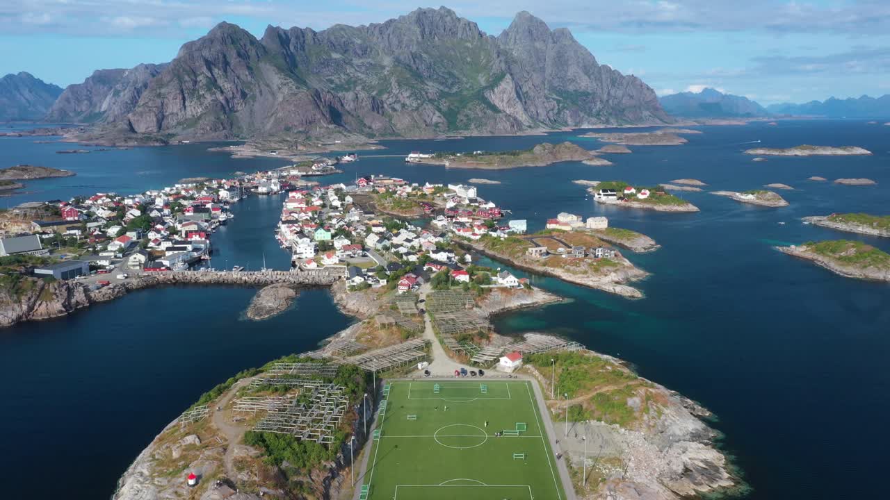 henningsvaer 마을, lofoten 섬 군도 노르웨이에 시정촌의 조감도