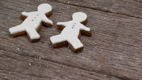 Nieve-Que-Cae-Con-Decoración-De-Galletas-Navideñas