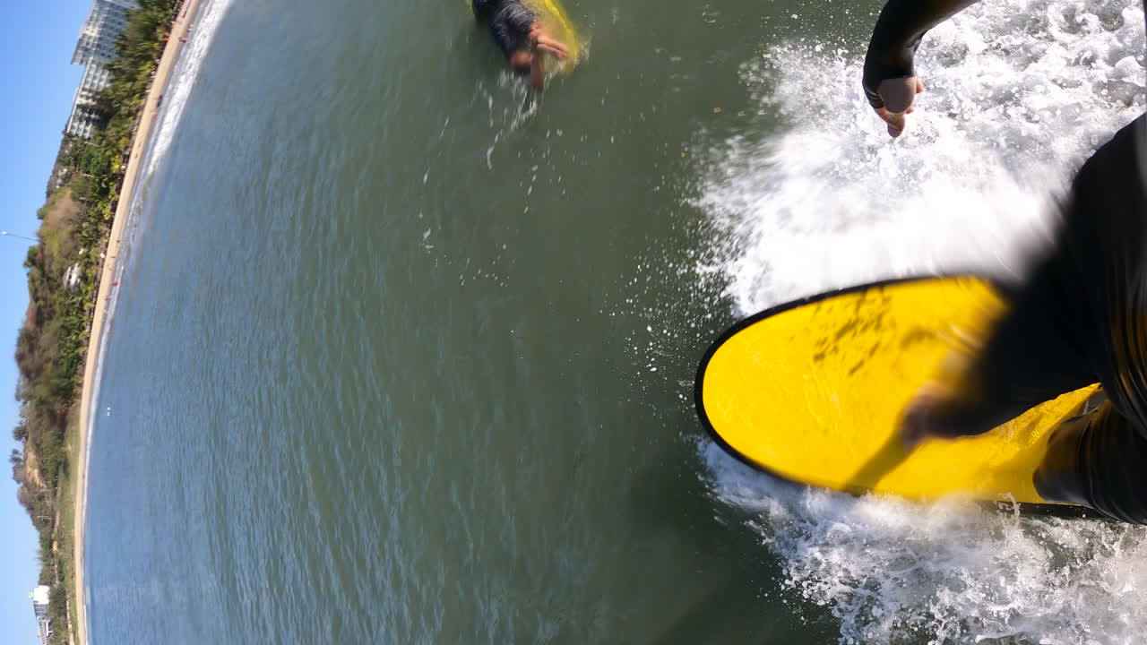 серфинг на бали, забавная обстановка