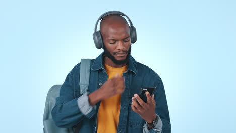 Student,-Denken-Und-Telefon