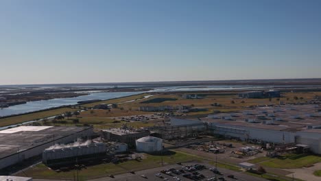 Vista-Aérea-De-Una-Instalación-Nueva-Orleans