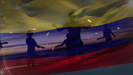 Animation-Der-Flagge-Kolumbiens-über-Verschiedenen-Freunden-Mit-Wunderkerzen