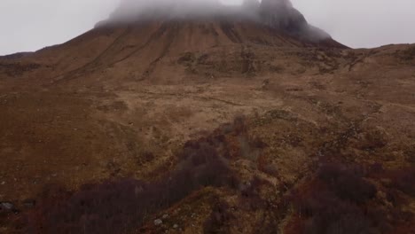 un volcán inactivo