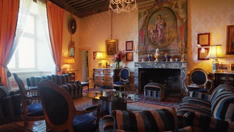 view of antique lounge in château de pouzilhac