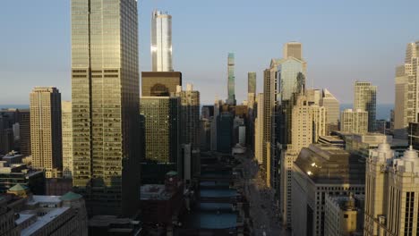 birds eye view of chicago's famous riverwalk
