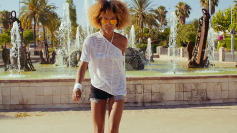 Sexy-Afro-American-Girl-on-Her-Roller-Skates